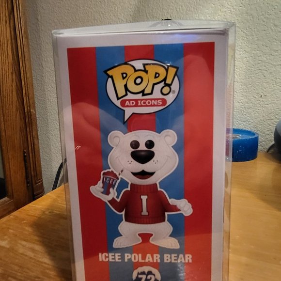 Icee Polar Bear Funko Shop Exclusive Funko Pop - Picture 4 of 6